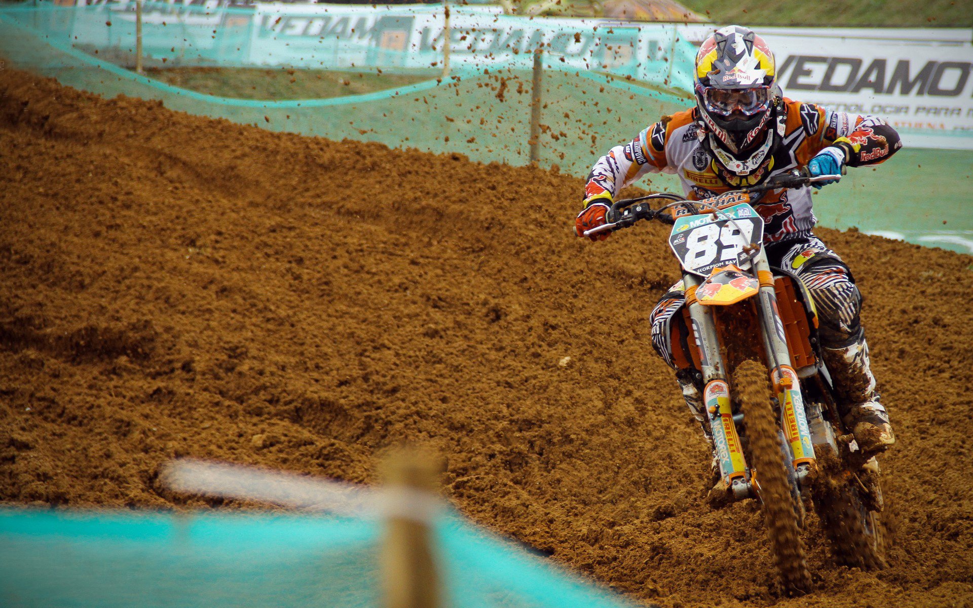 开云在线赛事平台-银石赛道上的逆袭，雷诺的战术奇迹与勒克莱尔的巅峰对决